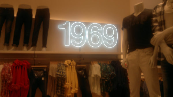 GAP <br>Leyenda de Neón