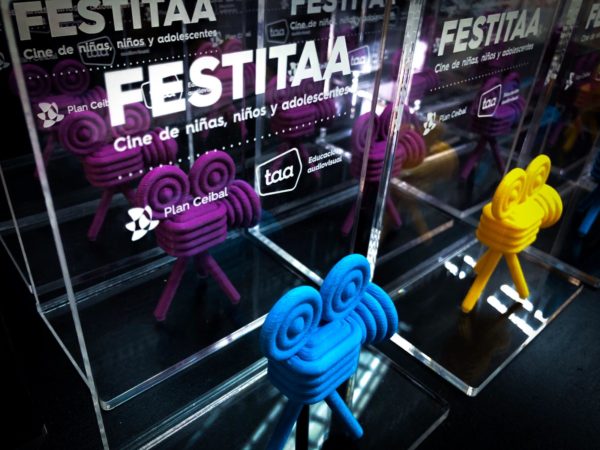 Trofeo Acrilico FESTITAA