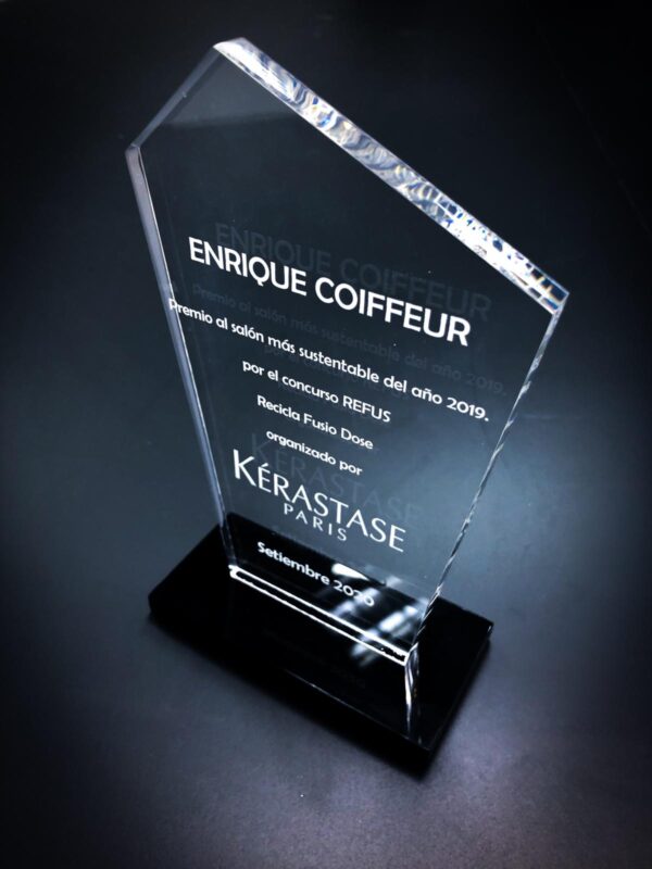TROFEO KERASTASE